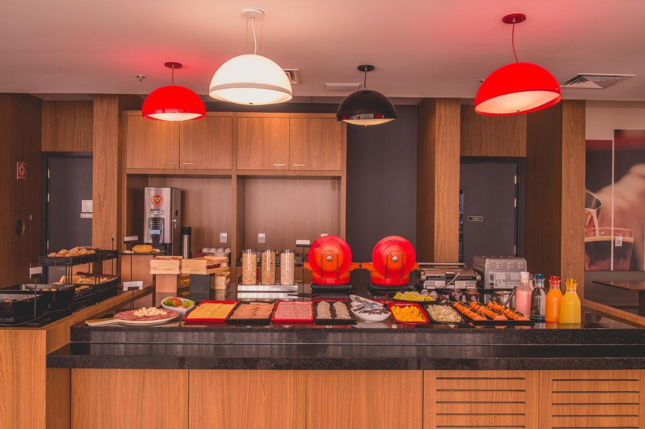 Ibis Carlos Barbosa Extérieur photo
